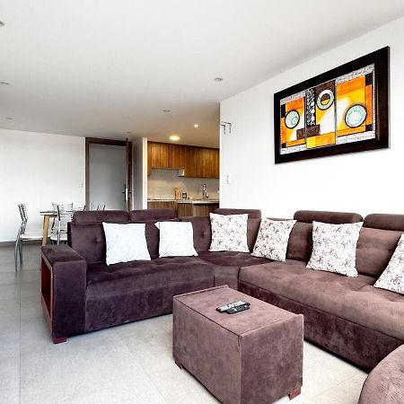 Urban Getaway With City View With Garage Cuenca Ngoại thất bức ảnh